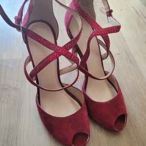 Nine west peep toe heels, size 8